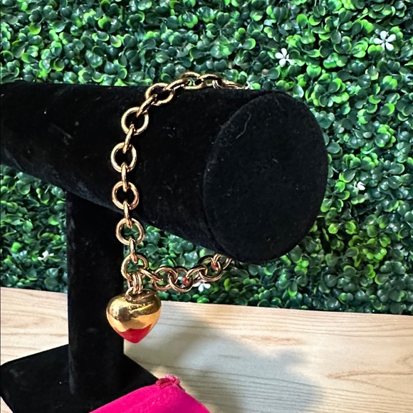 Fossil Brand Heart Charm Bracelet - Picture 5 of 6